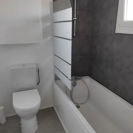 Vakantiehuis Agreable Maison Calme Avec Jacuzzi 20mn Des Plages *